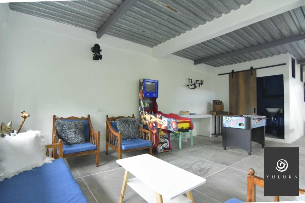 Yuluka Hostel Apulo Dış mekan fotoğraf